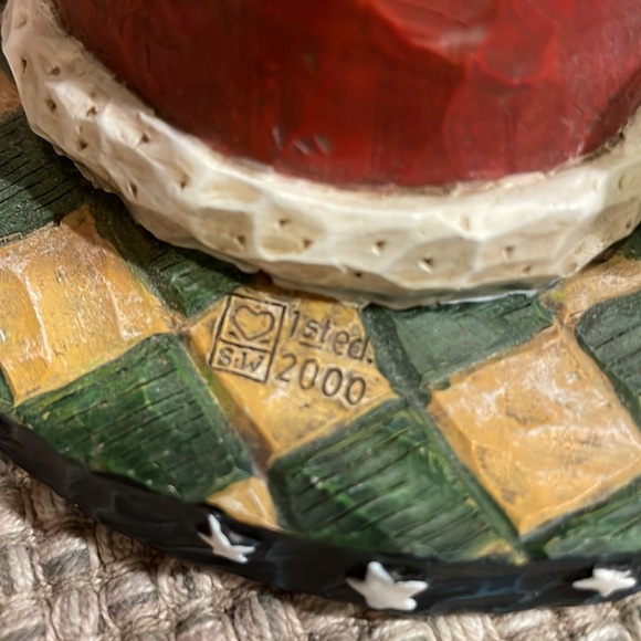 Friendly Folk Santa’s Kingdom Susan Winget - Picture 7 of 9